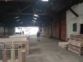 Gudang di Jatinegara Kaum, Pulo Gadung, Jakarta Timur