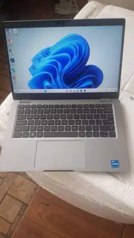 Dell latitude 5320 core i5 gen 11 th ssd128/16gb
