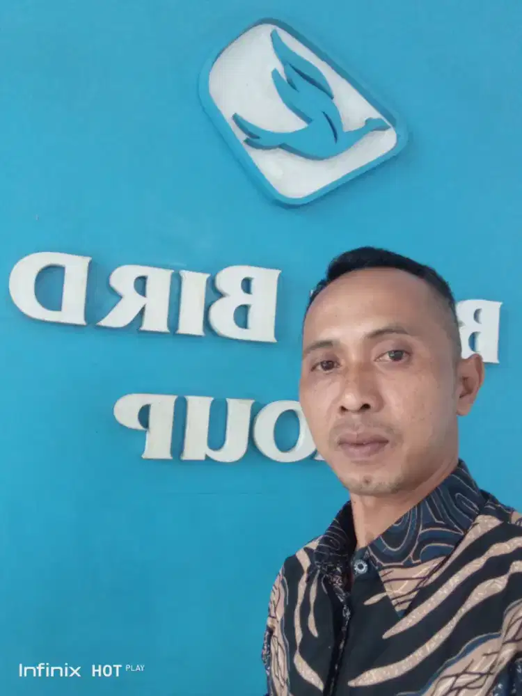 Mencari krja sebagai supir pribadi.