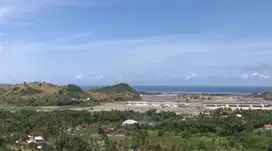 Tanah Kuta Mandalika view laut dan view sirkuit