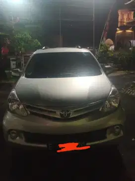 Toyota Avanza 2013