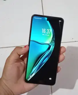 Infinix smart 8 ram 4+4/128!.