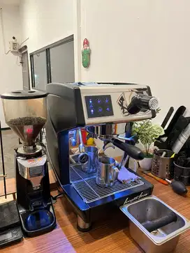 MESIN KOPI FERRATTI FERRO FCM3200B DAN GRINDER N500 AUTO