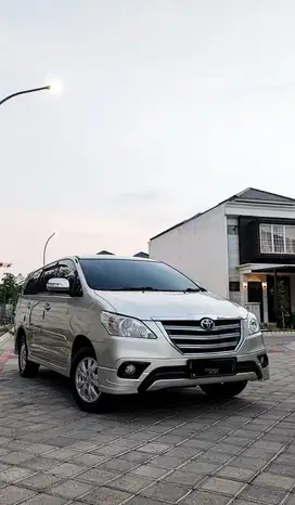 Kijang Innova G Luxury 2013 Barong