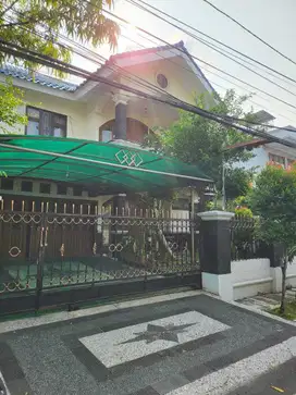 Di jual rumah bagus siap huni di cempaka putih Tengah jakarta pusat