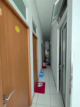DIJUAL CEPAT KOST EKSKLUSIF 2 RUKO GANDENG SCIENTIA BOULEVARD
