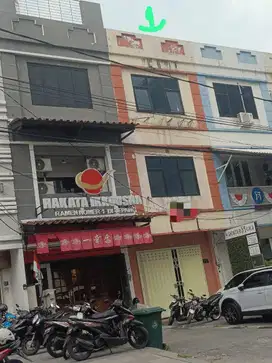 DIJUAL RUKO 3 LANTAI RAYA DARMO PERMAI SELATAN! LOKASI STRATEGIS!