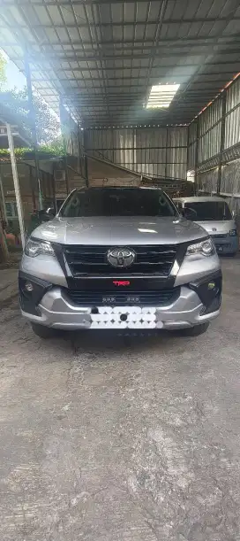 Toyota Fortuner TRD Sportivo 2.4  Diese 4x2l