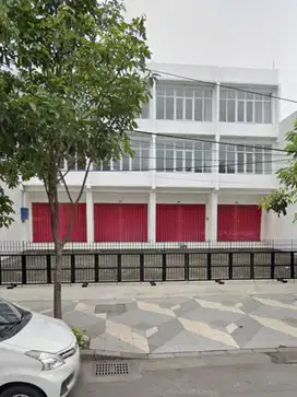 DISEWAKAN RUKO NEW GRESS RAYA DHARMAHUSADA! LOKASI STRATEGIS RAMAI!