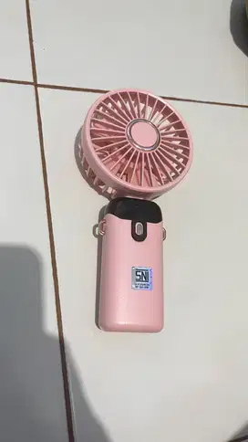 kipas angin tangan