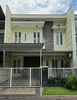 RUMAH PAKUWON CITY SANDIEGO SURABAYA TIMUR 2 LANTAI HARGA 3M NEGO