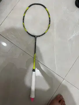 Raket Bulutangkis Yonex Arcsaber 7 Pro