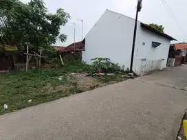 Tanah Lebar Muka 7,5 Cocok dibangun Hunian & Kontrakan di Karawang
