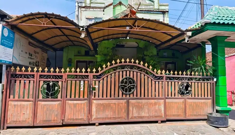 Jual cepat rumah murah di dukuh menanggal gayungan A yani waru