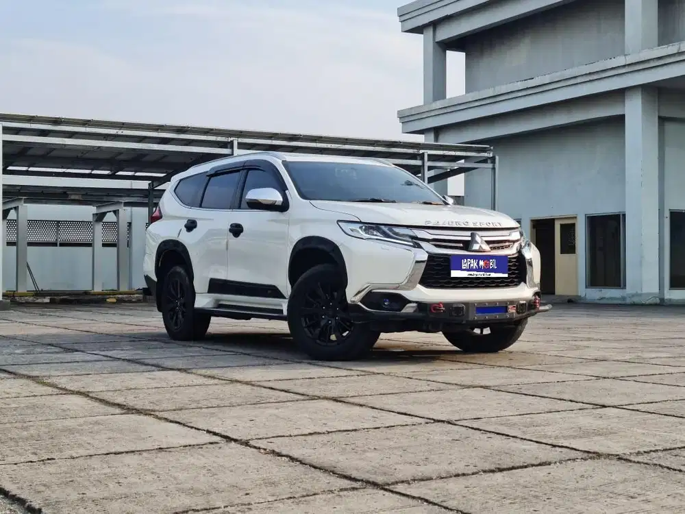 Mitsubishi Pajero Sport Dakar 2.4 AT Diesel 2016 Putih KM 135RB