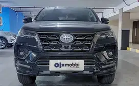 DP 5% Toyota Fortuner 2.4 VRZ GR Sport-AT 2021 ULY