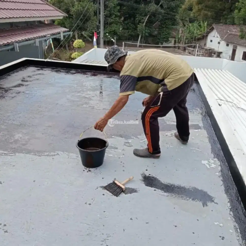 JASA TUKANG BANGUNAN PERBAIKAN ATAP BOCOR DINDING REMBES DAN RENOVASI