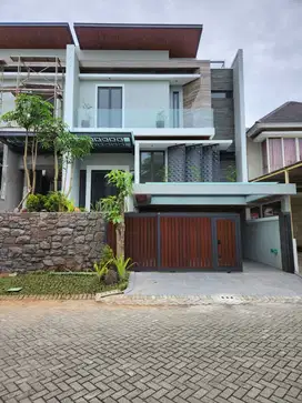Jual rumah mewah citraland taman puspa raya bukit palma