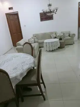 Sewa Rumah Semi Furnish Di Sayap Dago Bandung Kota