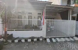 Jual rumah bagus deltasari waru sidoarjo