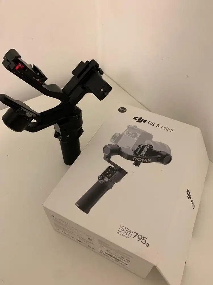 DJI RS 3 MINI GIMBAL STABILIZER