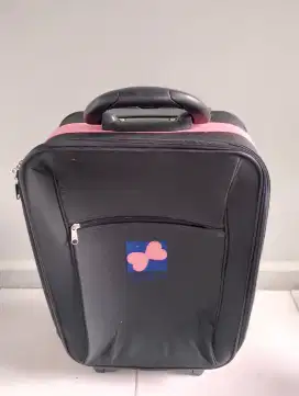 Tas koper bagasi