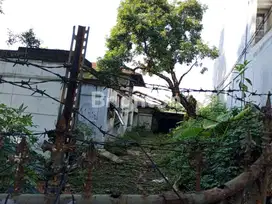 RUMAH TUA SIAP DI BANGUN KEMBALI - MAMPANG JAKARTA SELATAN