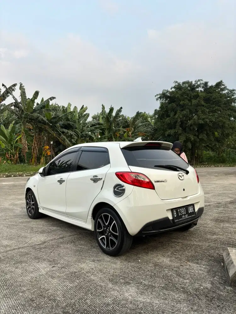 Mazda 2 2011 Bensin