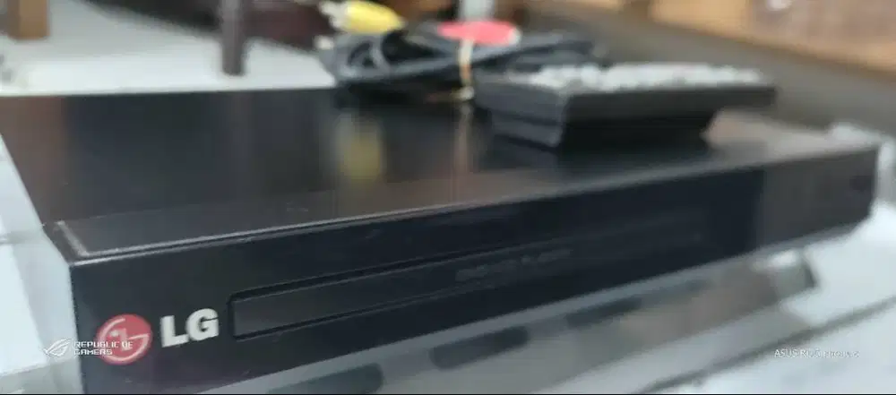 DVD Player LG DP132 With USB Music Direct Recording