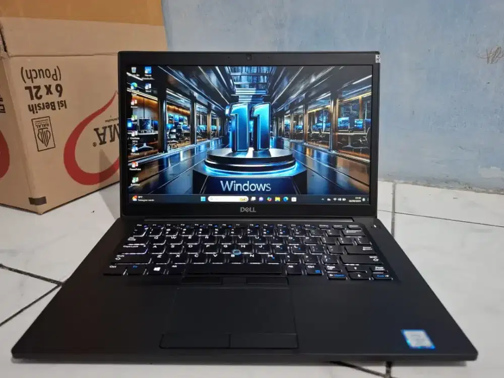 Dell Latitude E7490,i5 Gen 8th