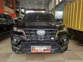 FORTUNER GR 2.8 AT 2023 NOPOL 1 ANGKA / MODEL THN 2024 (BINTANG MOTOR)