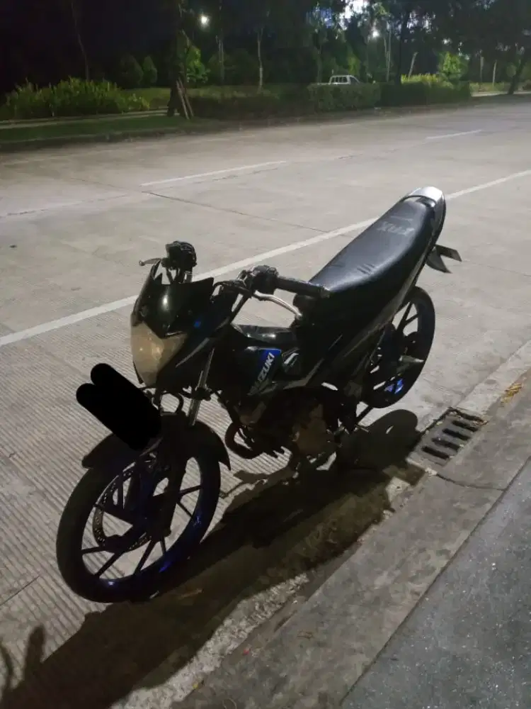 Sepeda motor  satria tahun 2010 ss lengkap pajak mati 1 kali