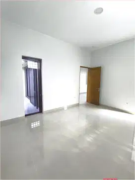 Area Manukan Condongcatur, Jual Rumah Mewah 2 lantai parkir 2 mobil