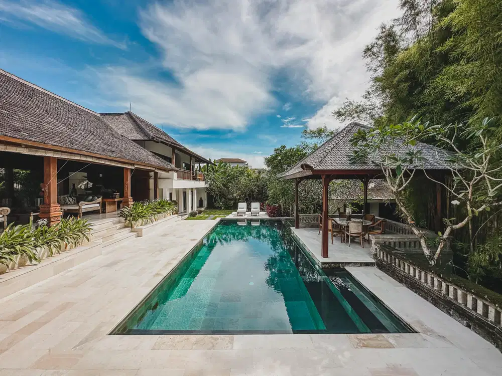 Dijual Villa Mewah Bergaya Klasik Modern Di Canggu