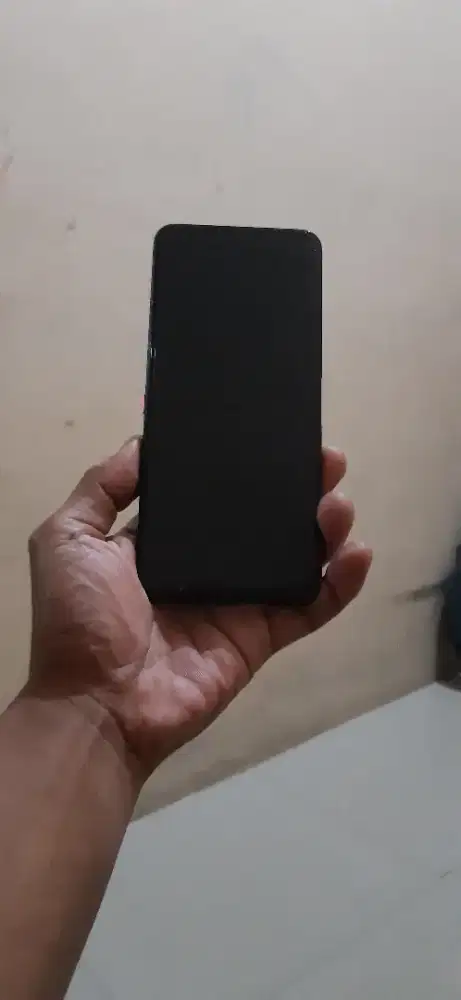 Rog phone lima second