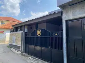 Rumah Luas Dua Lantai Parakan Mulya Ciomas Kabupaten Bogor