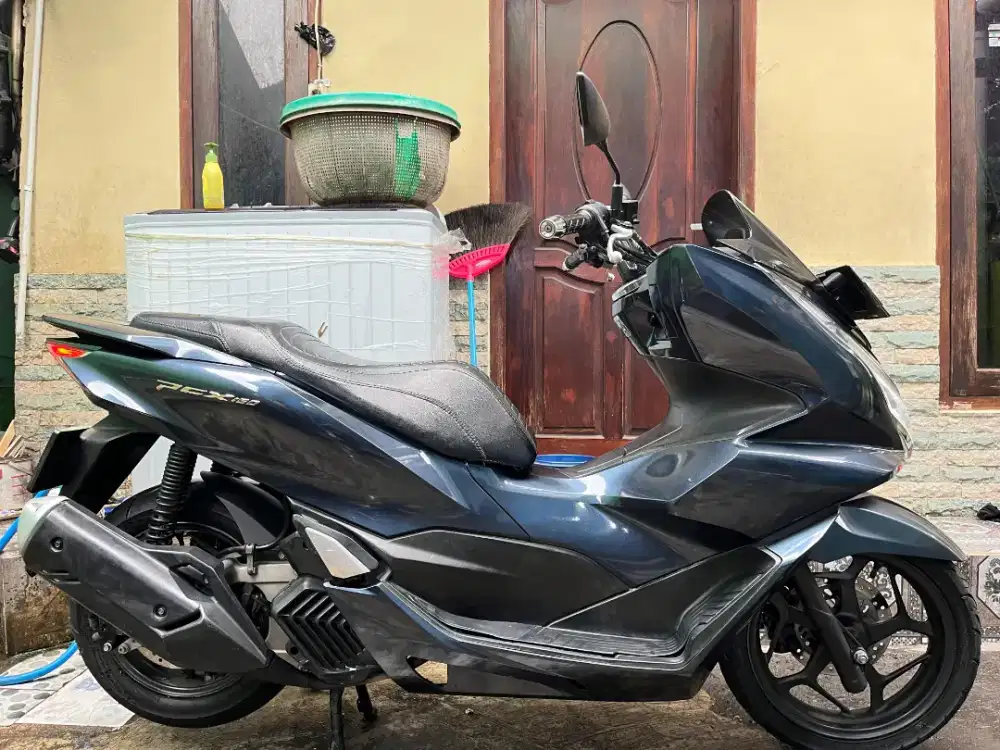HONDA PCX 160CC 2021 PAJAK 12-2026 PANJANG