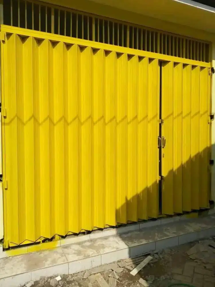 Folding gate pintu pengaman ruko garasi