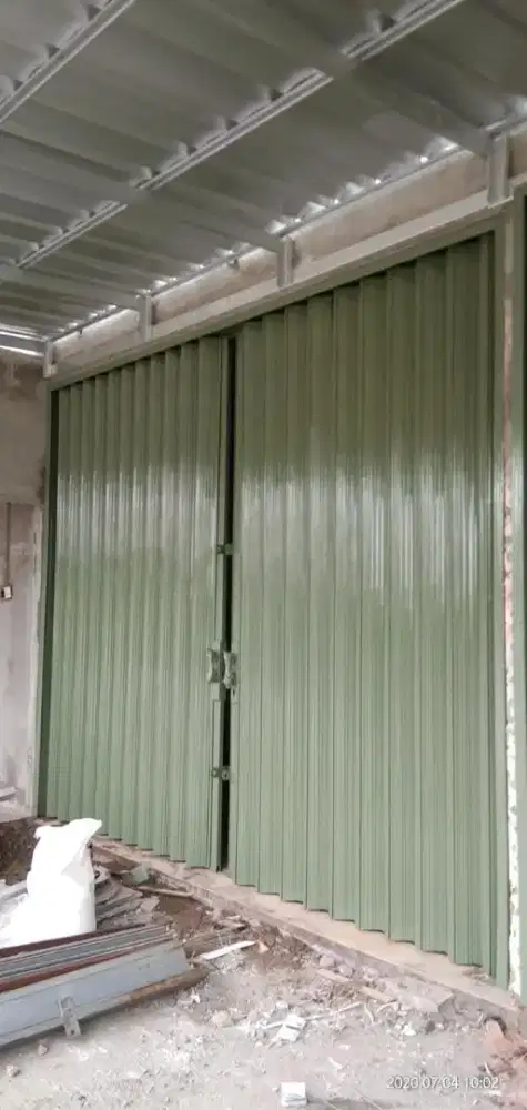 Folding gate pintu ruko/garasi
