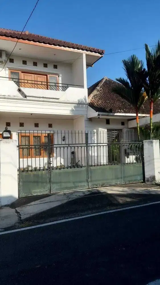 Murah Siap Huni Area Buah Buahan Dekat Jl Kawi Langsep