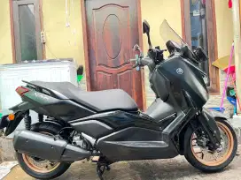 YAMAHA XMAX ABS KEYLESS 2023 ISTIMEWA