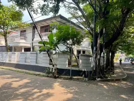 Rumah Hook di Bintaro Sektor 2, 800 Meter Ke Stasiun Pondok Ranji