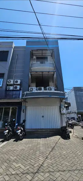 RUKO 3 LANTAI KLAMPIS JAYA, NOL JALAN RAYA