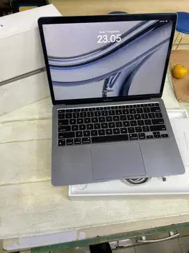 (ibox) Macbook Air M1 14 ram 8gb/512gb bekas second original fulset