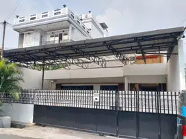 Dijual Cepat Rumah / Gudang Bagus Di Jl. Kerajinan Jakarta Barat