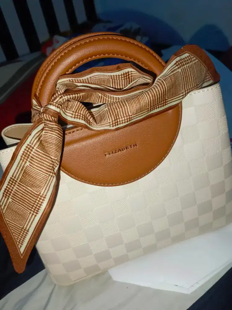 Tas Elizabeth baru