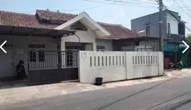 Jual murah rumah tepi aspal belakang monjali Jogja Utara, Dekat Jombor