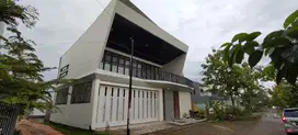 Rumah Besar di Kaplingan DPRD, Blora kota