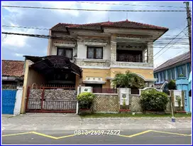 Rumah Hook Mewah di Muja Muju Jl Veteran