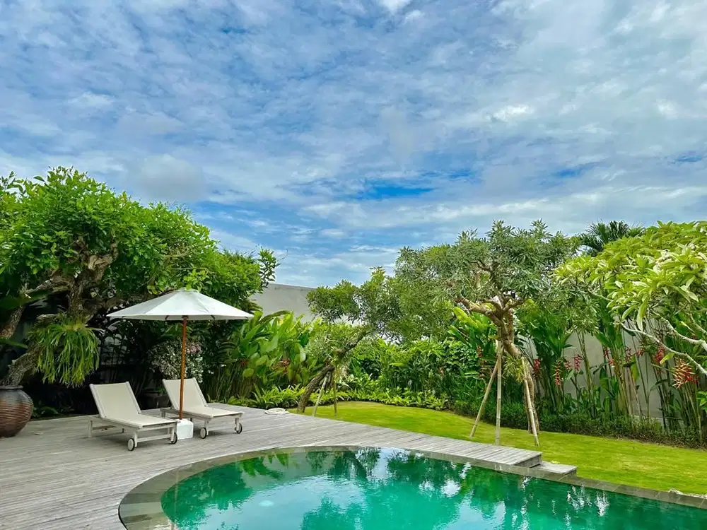 Dijual Villa Dengan Pemandangan Laut Di Jimbaran, Bali